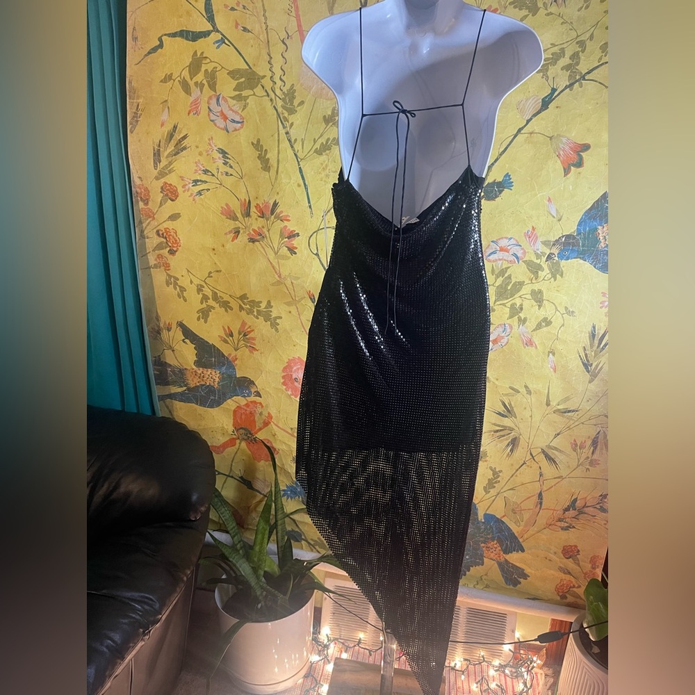 Harmony Dress in Black
ALICE + OLIVIA
Color: Black - Picture 6 of 14